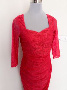 NEW WITH TAGS BODYCON DRESS