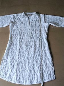 Lovely white kurta with three fourth sleeves