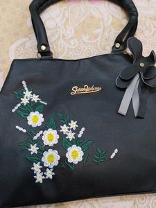 Elegant Floral Embroidered Handbag