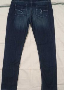 Stylish Torn Jeans - Dark Wash