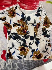 Floral Print Top with Lace Trim