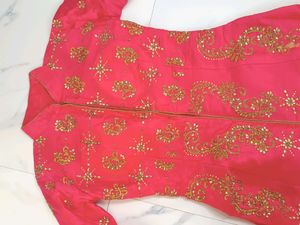 ❗Price Drop❗Gown With Pants N Banarsi Dupatta