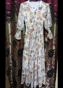 Beautiful Floral Gown🌹❤