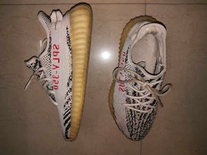 Adidas Yezzy 350 Zebra
