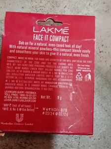 Lakme Face It Compact