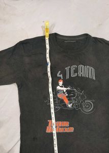 Unisex Black T-shirts