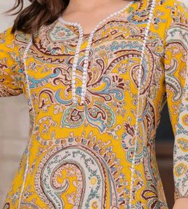 Elegant Yellow Paisley Print Kurta