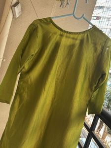 Elegant Green Embroidered Kurti