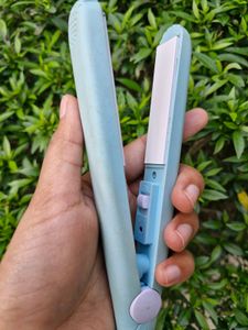 Mini Hair Straightener With Storage Box (Blue)
