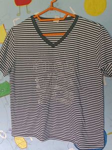 8 Combo Tshirt