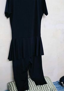 Preloved|Women&#39;s Swimwear|Size: 42&#34;