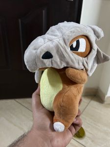Pokemon - Charizard Small Plush And Cubone Medium