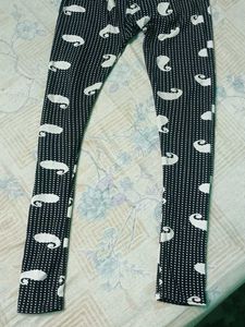 Patterned Leggings
