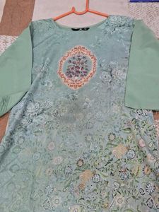 Printed Stylish Kurti In Unique Color