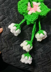 Crochet Flower Garland Key Charm
