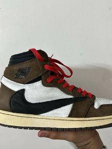 *100% AUTHENTIC* Travis Scott X AJ 1 Retro High OG
