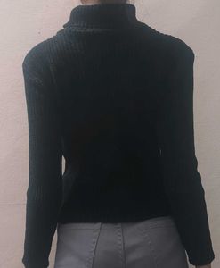 Women Black Turtle Neck