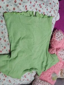 Cute Green women stretched crop top