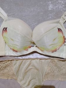 Black Lace Bra &amp; Panties Set