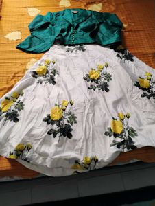 Women Crop Top And Ethnic Skirt