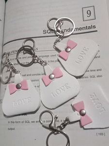 😍 LOVE PURSE KEYCHAIN 😍