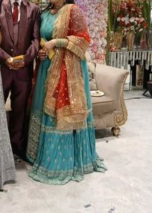 heavy engagement lehnga
