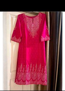 Pakistani Style Kurti