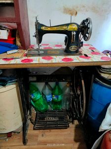 Rita Sewing Machine