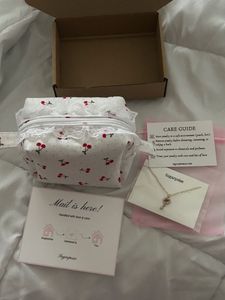 Bow Print Pouch🎀🌸
