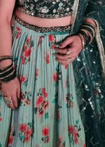 Women Lehenga Choli With Dupatta