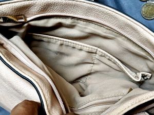 👜 Crossbody Bag Peach Colour