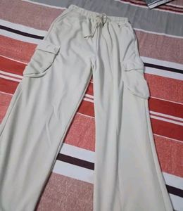 Cargo Pants For Both Men And Women