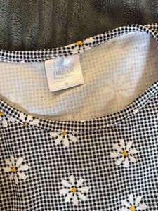 Daisy Print Checkered Top