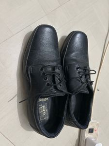 Black Leather Formal Shoes