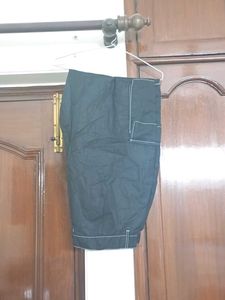 women&#39;s Black Cargo pants