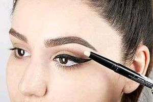 nyx sculpt&amp;highlight brow contour (03 soft brown)