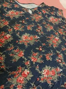 Ladies Top