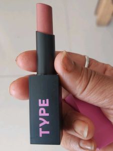 Type  Lip oil stick.baraly berry
