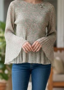 Floral Print Bell Sleeve Top