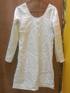 White Kurti Full Sleeves With Glittery Texture