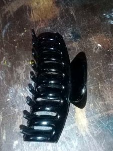 black clutcher,  hair Claw  clip
