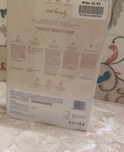 Just Herbs Trendy Beauty Box 🗃️