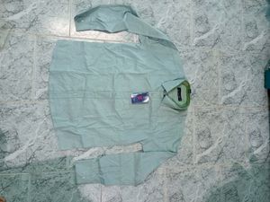 Men Shirt New With tag Old Stock