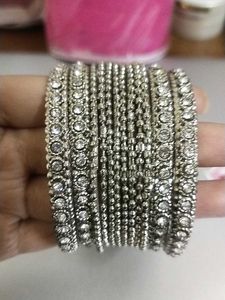 Sparkling Silver Bangle Set