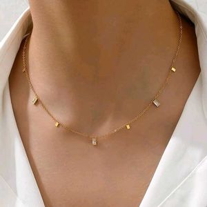 Sleek Crystal Necklace anti tarnish
