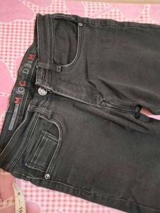 Black Mr. Cargos Jeans