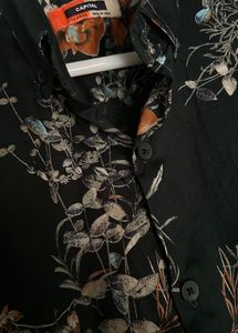 Floral Print Slim Fit Opaque Cotton Casual Shirt