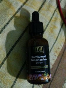 TRU Hair & Skin Kumkumadi Niacinamide Serum
