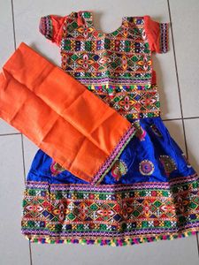 Girls Kacchi work Choli set