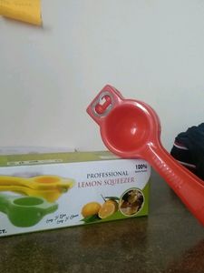 Professional Lemon Squeezer